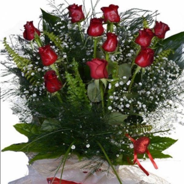  Döşemealtı Çiçekçiler 11 Gül Buketi