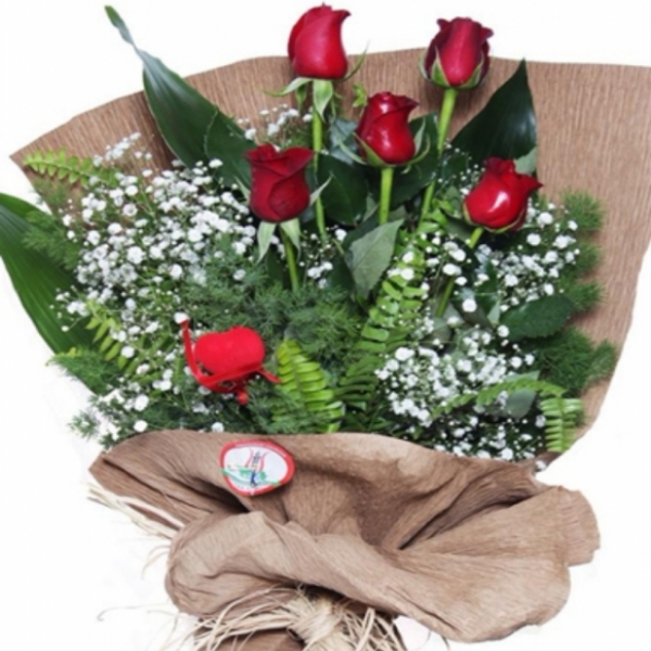  Döşemealtı Çiçek Siparişi Gül Buketi