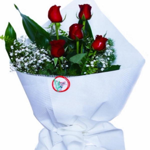  Döşemealtı Çiçek Gönder 5 Gül Buketi