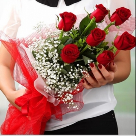  Döşemealtı Çiçekci  7 Kırmızı Gül